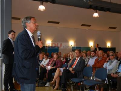 Politischer Sommertreff der CDU Rsrath mit Wolfgang Bosbach Bild: Robert Scheuermeyer