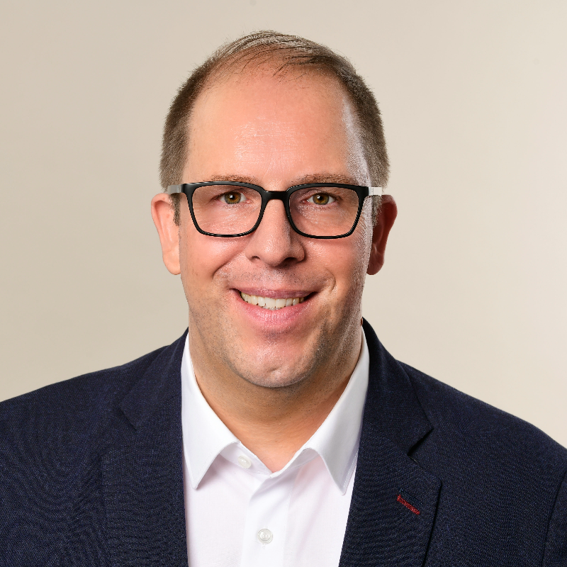  Tobias Peffer